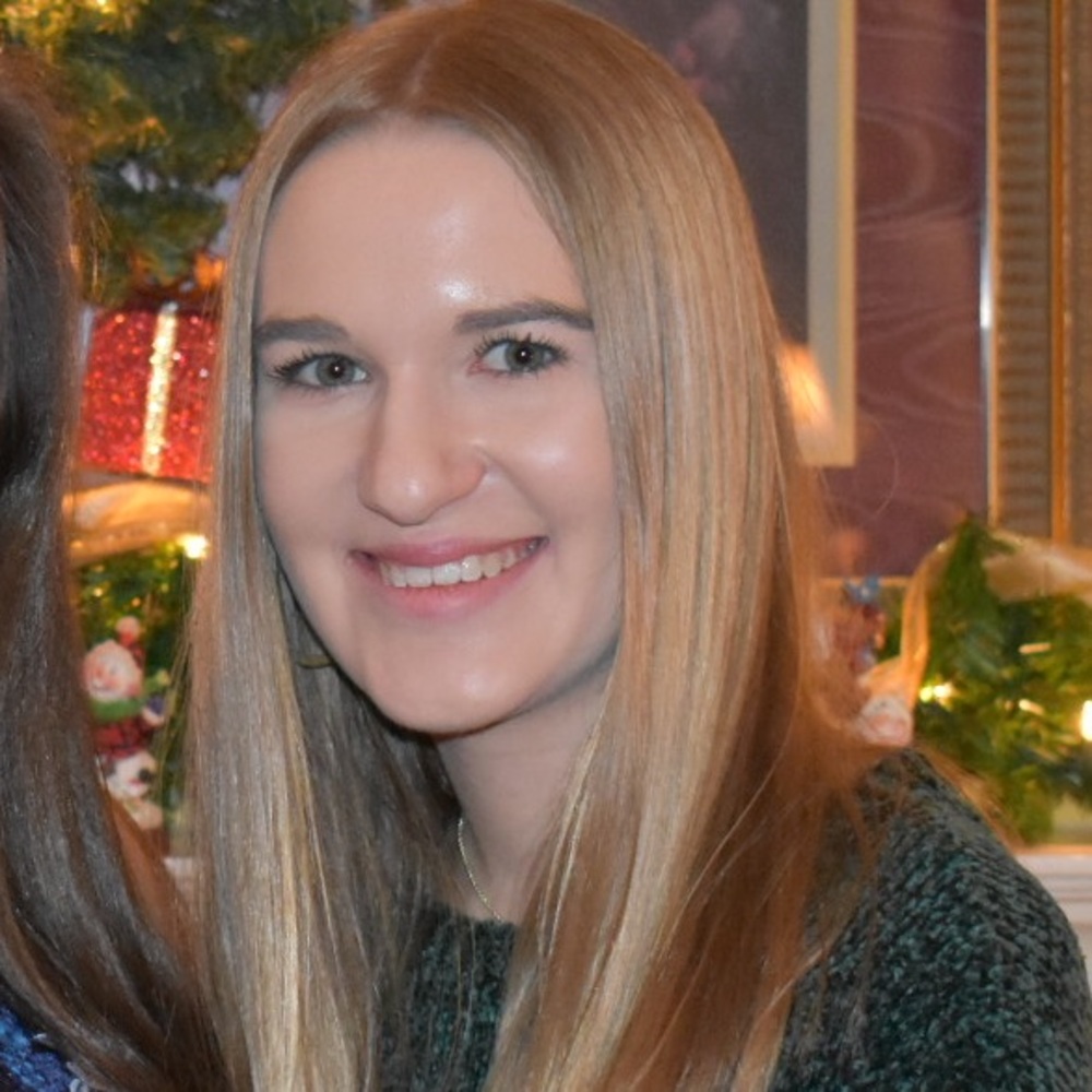 Meet your Posher, Emily